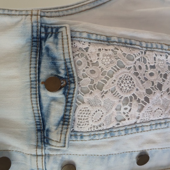 Vintage Tinseltown Distressed Denim Lace Accent Vest XL Blue White - Picture 7 of 16